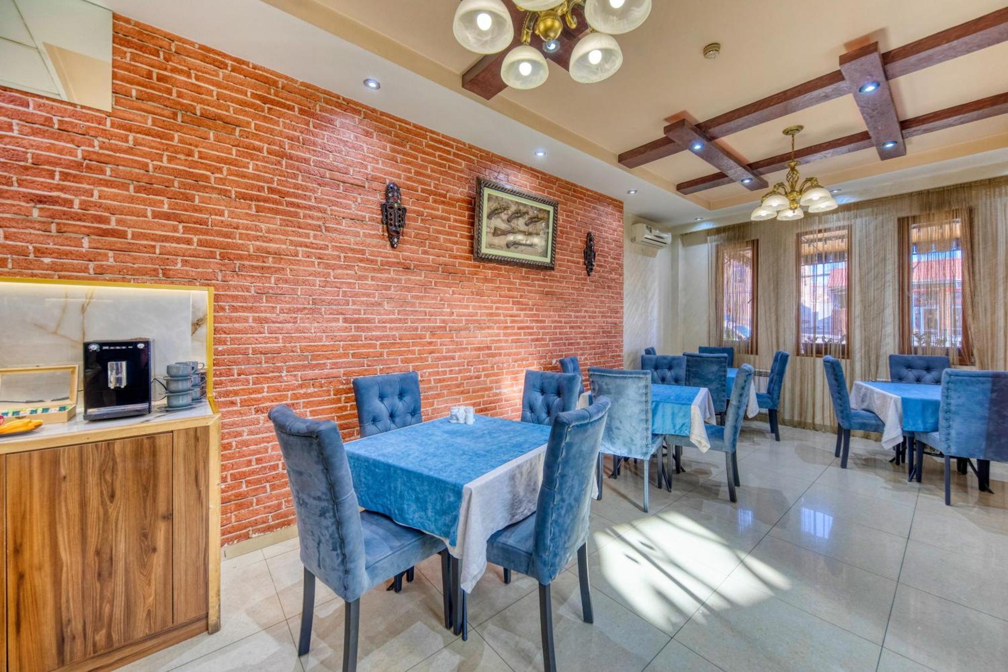 Aleppo Hotel Jerevan Exteriér fotografie